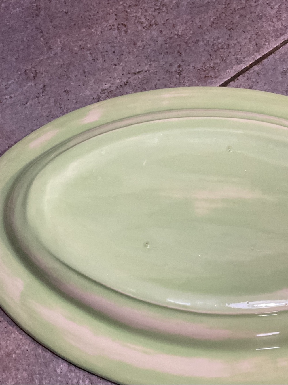 Green Ceramic Covered Butter Dish with Figurative Relief - Picture 13 of 14